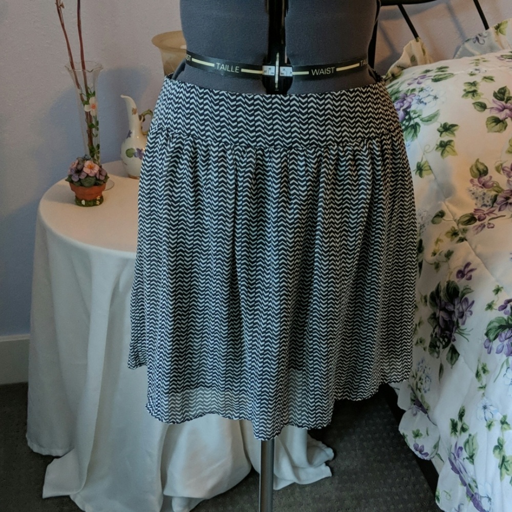 4 for $20🌷Clearance! Gap Skirt